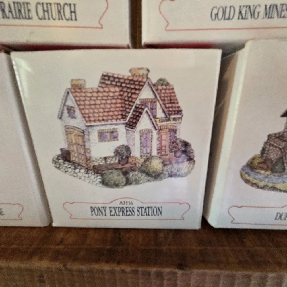 Liberty Falls Mini Houses Village Town Bundle of 5 Church Gold Mine Pony Express